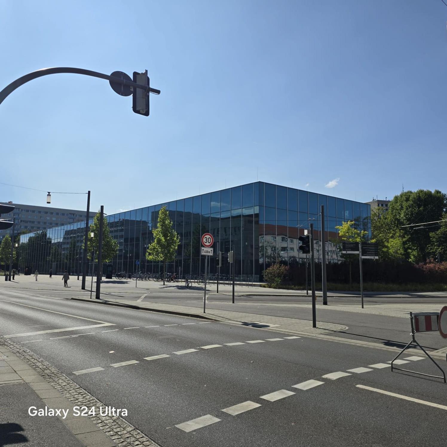 City Apart - Fewo Klimaanlage Whirpool Panoramafenster 5 Personen Kulturdenkmal Dessau-Rosslau מראה חיצוני תמונה