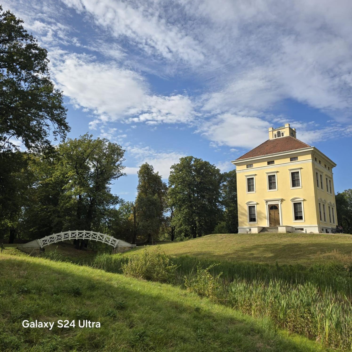 City Apart - Fewo Klimaanlage Whirpool Panoramafenster 5 Personen Kulturdenkmal Dessau-Rosslau מראה חיצוני תמונה